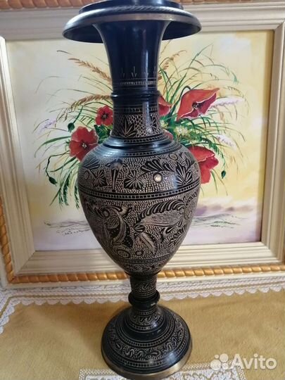 Чеканка СССР. Ваза Индия. Кувшины Грузия