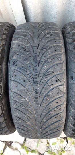 Goodyear UltraGrip Extreme 205/55 R16