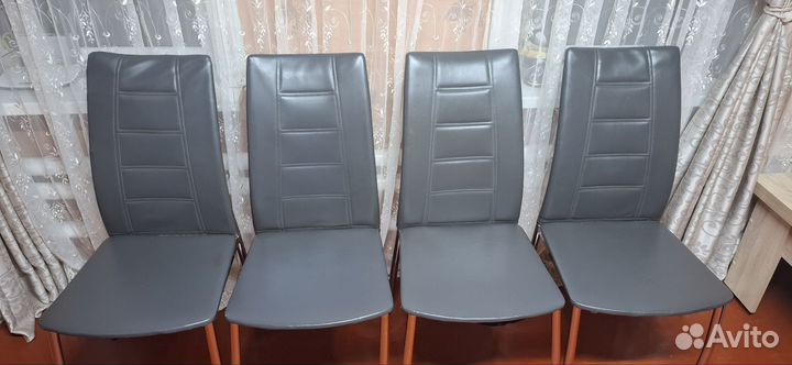 Стулья со спинкой 4 шт бу