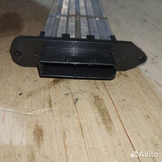 Радиатор отопителя Hyundai Santa Fe 3