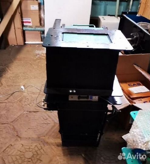 Гравитационный весовой дозатор