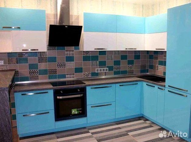 Кухонный гарнитур новый