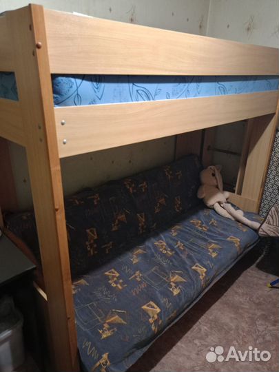 Двухъярусная кровать с диваном бу