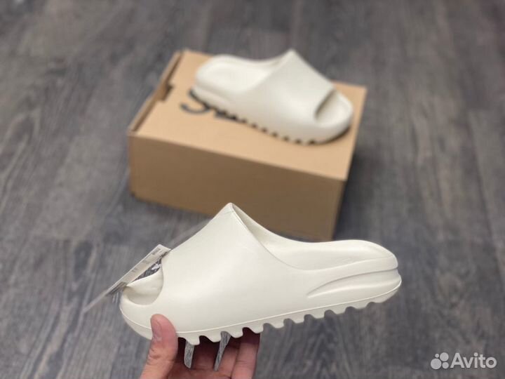 Сланцы Adidas Yeezy Slide Bone (36-45)