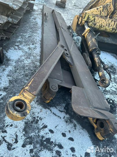 Запасные части на гусеничный трактор сат D9R