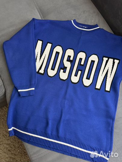 Свитер женский