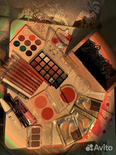 Набор косметики 24 предмет