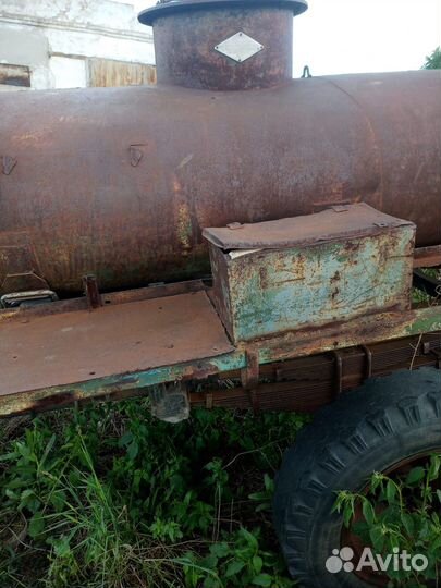 Емкость бензовозная50005
