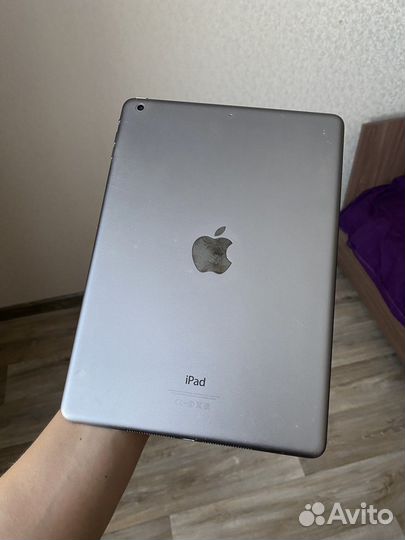 iPad air (вздулась батарея)