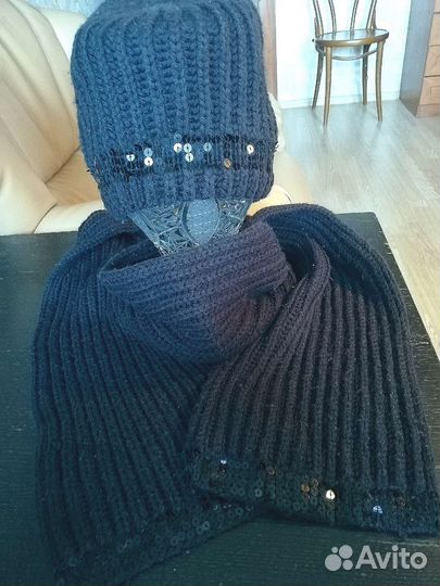 Шапка и шарф женский. Италия