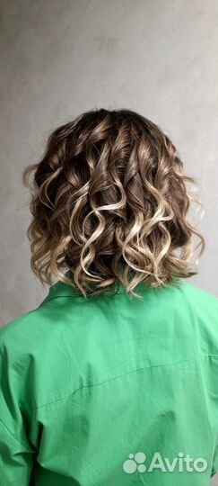 Стилист по прическам(локоны,прически)