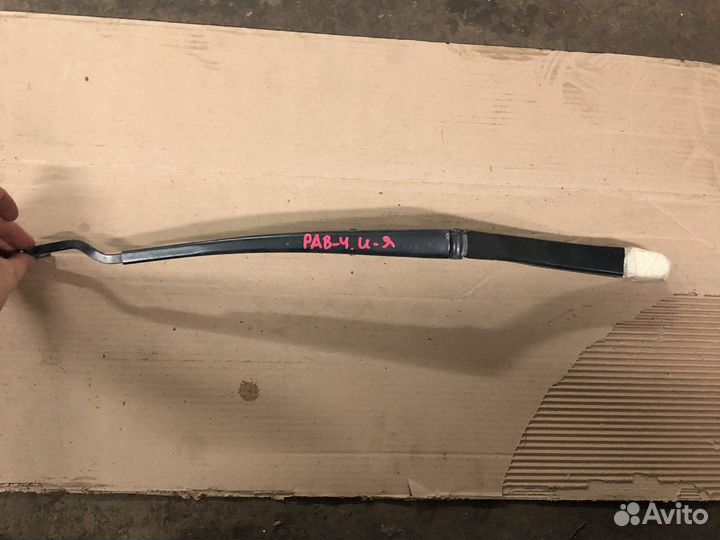 Toyota rav 4 поводок щёток