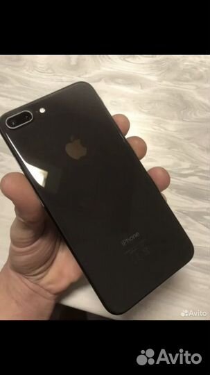 iPhone 8 Plus, 64 ГБ
