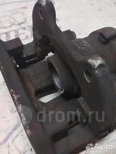 Суппорт задний правый BMW 3-серия E90/E91 2005