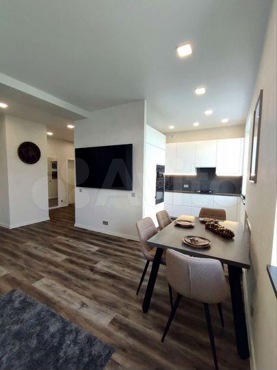 3-к. квартира, 92 м², 3/5 эт.