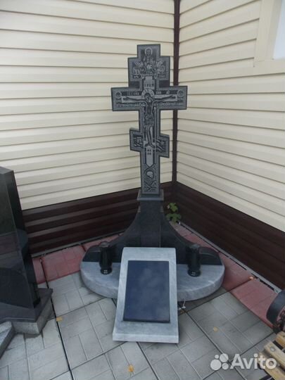 Памятники оградки установка