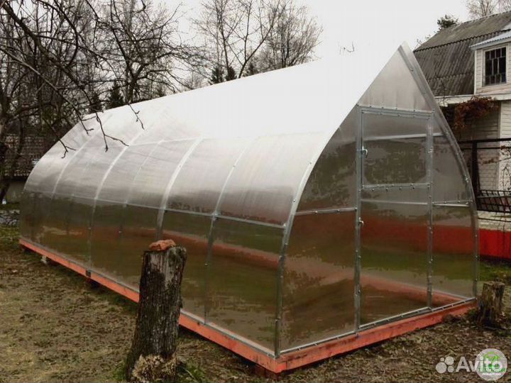 Теплица из прочного металла