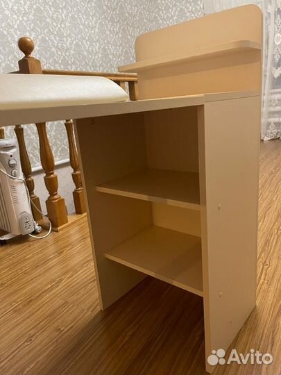 Стол для маникюра