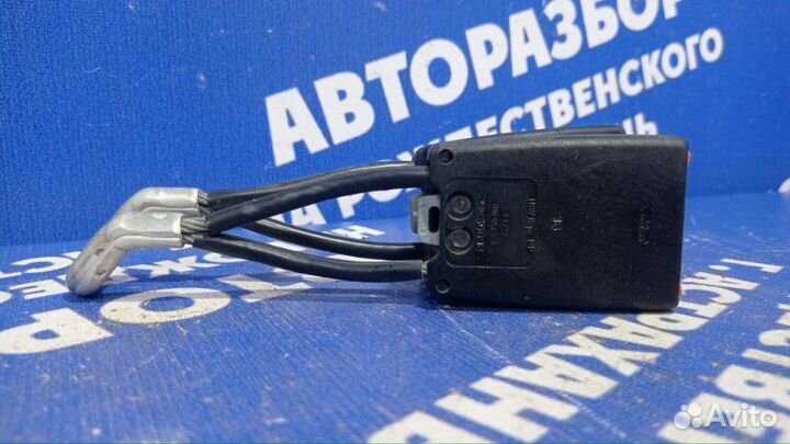 Ответная часть ремня безопасности Skoda Octavia