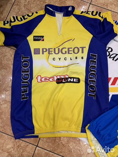 Велофутболка