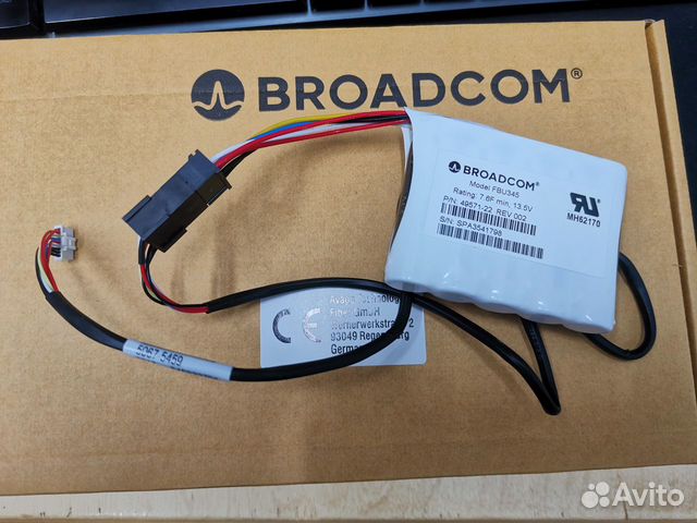 Broadcom megaraid 9560-16I объявление продам