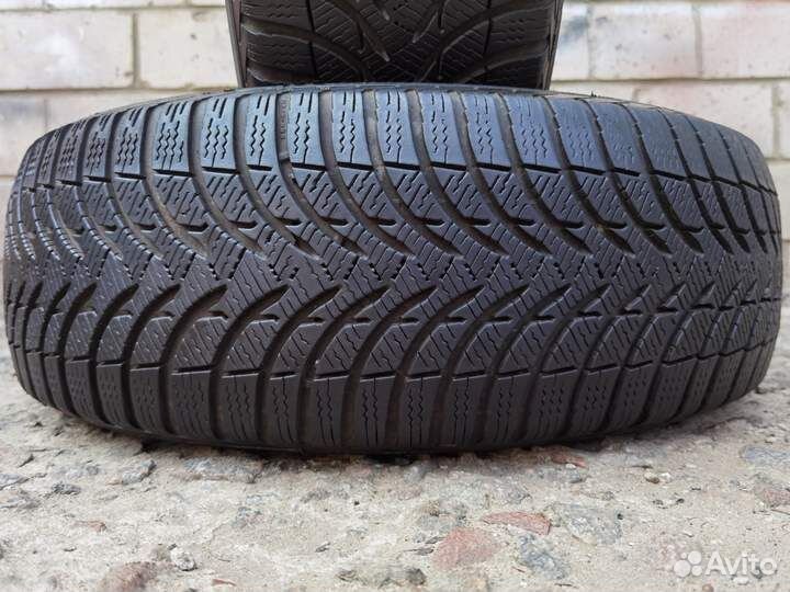 Michelin Alpin A4 215/65 R16 98H