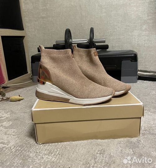 Michael kors кроссовки 38