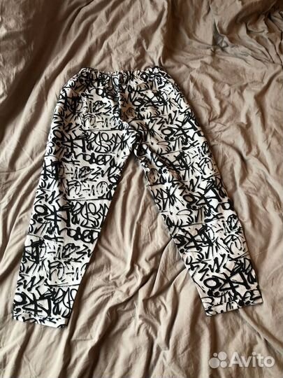 Спортивные штаны