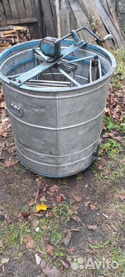 Медогонка 4х рамочная