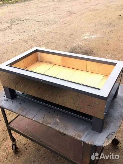 Мангал для кафе кирпичный с куполом