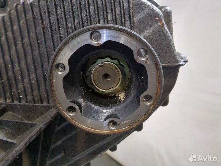 Редуктор Раздаточный кпп (раздатка) Volkswagen Tou