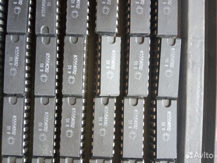 Микросхема К155 К555 К561 К176 К531 К1533 серия