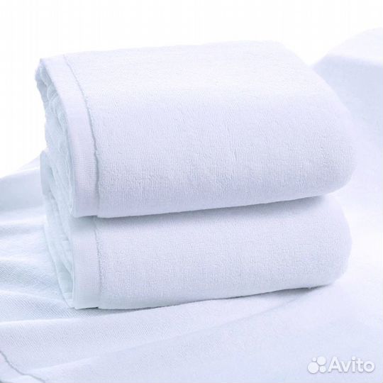 Белоснежные полотенца для гостиницы 70х140см