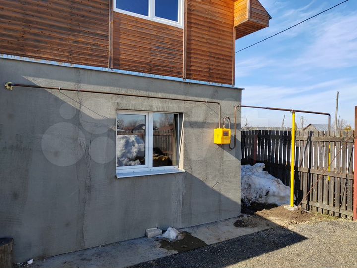 Дом 64 м² на участке 7 сот.