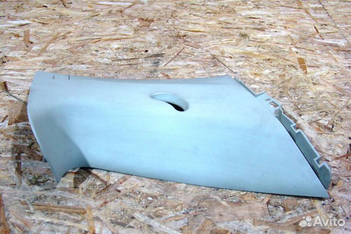 Freelander 2 Обшивка стойки багажника левая