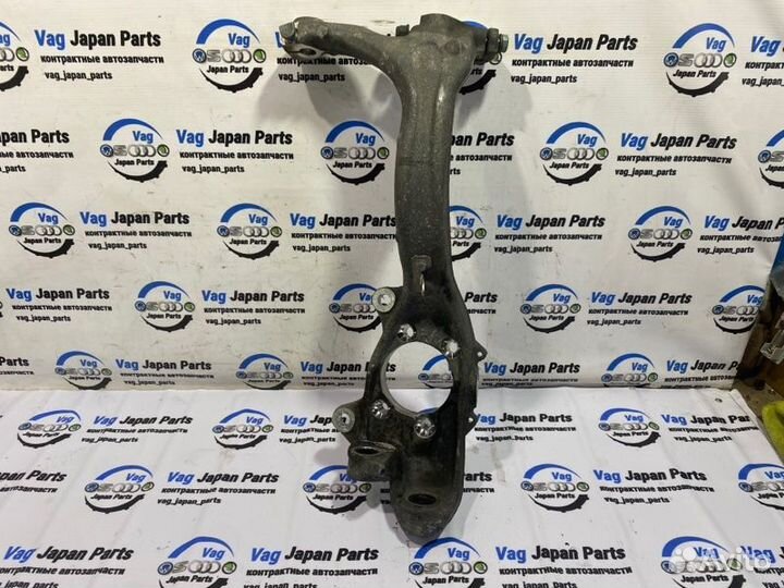 Кулак поворотный передний левый Audi A4 B7 ALT