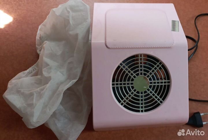 Пылесос для маникюра