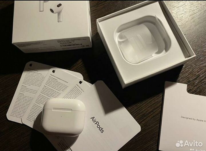 Apple airpods 111