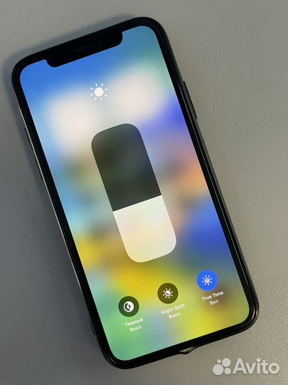 iPhone X, 64 ГБ