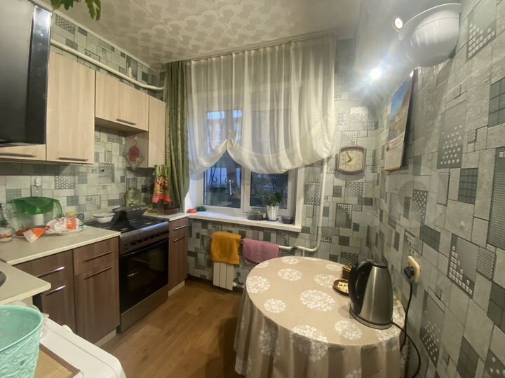 3-к. квартира, 55 м², 1/5 эт.