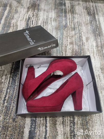 Туфли малиновые замша