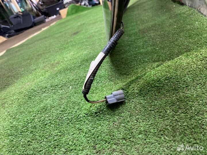 Лобовое стекло Honda Vezel RU4 LEB 2015