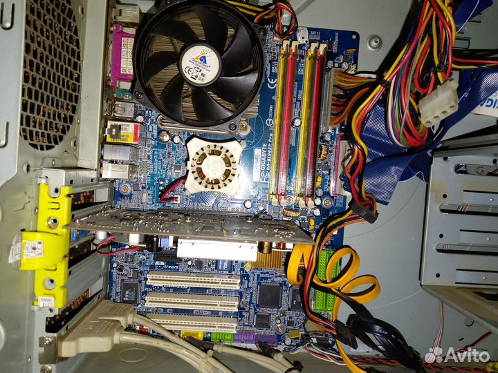 Старый компьютер (не рабочий)