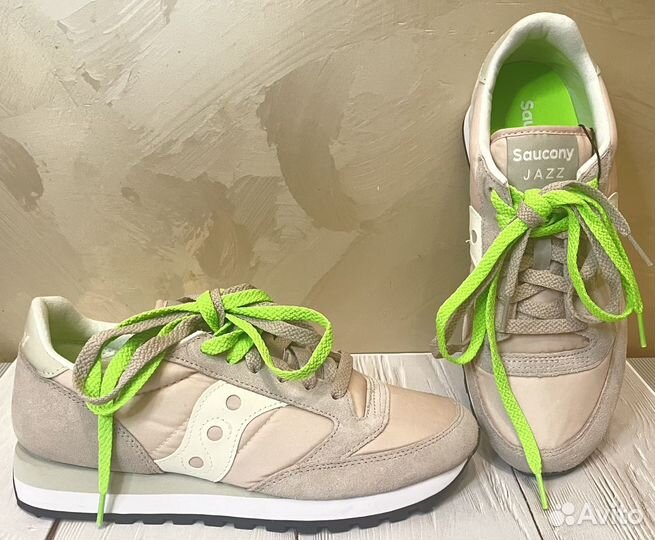 Новые кроссовки Saucony jazz оригинал 100%