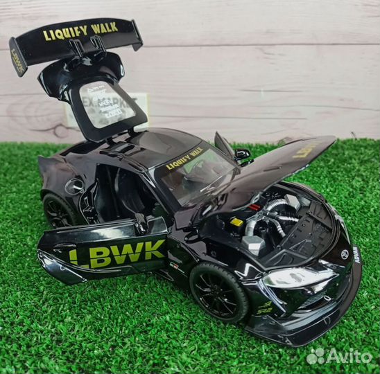 Модель Toyota Supra 1:22