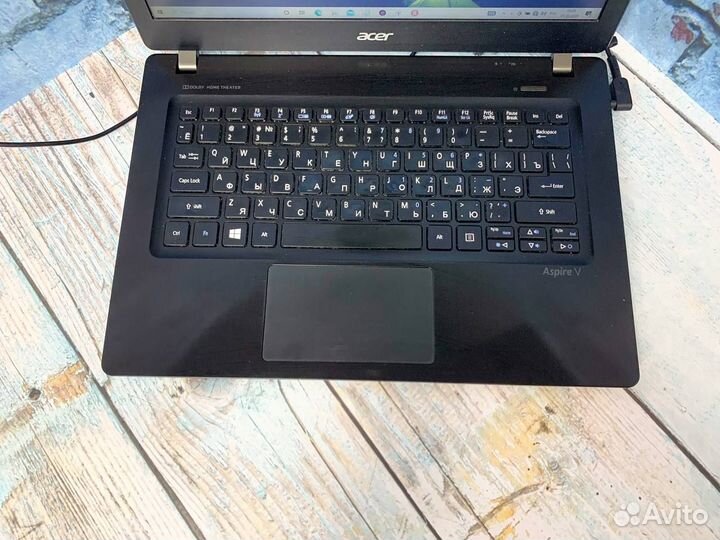 Acer Aspire V3-371-31WS/Core i3/RAM 8GB/Intel HD