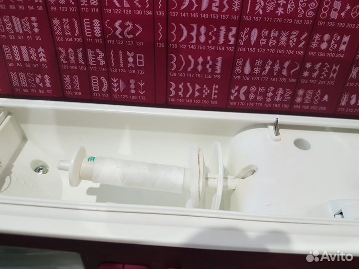 Швейная машина Pfaff Quilt Expression 4.2