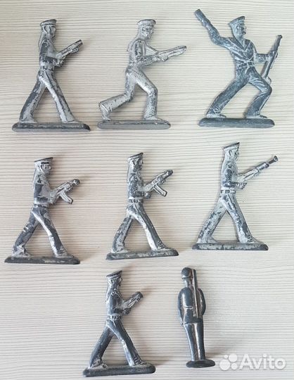 Металлические солдатики и воины. СССР