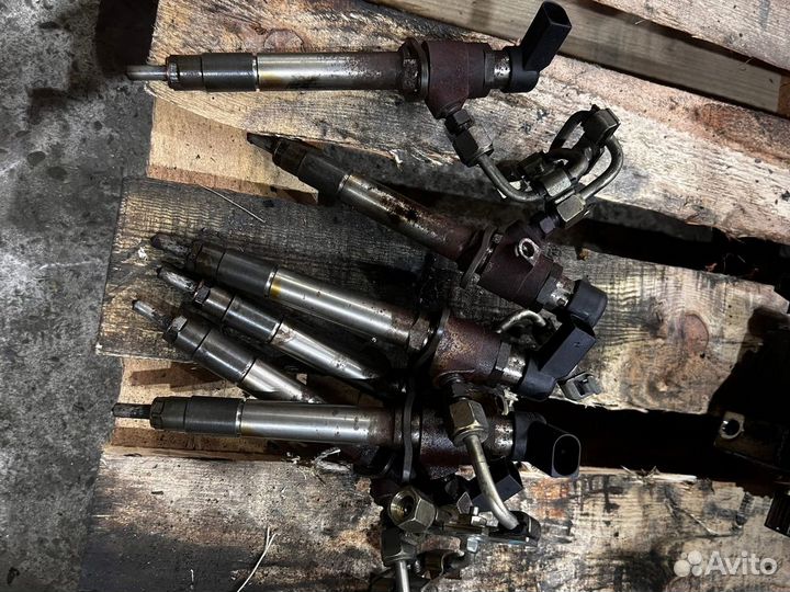 Топливная рампа Land Rover Discovery 2.7 276DT