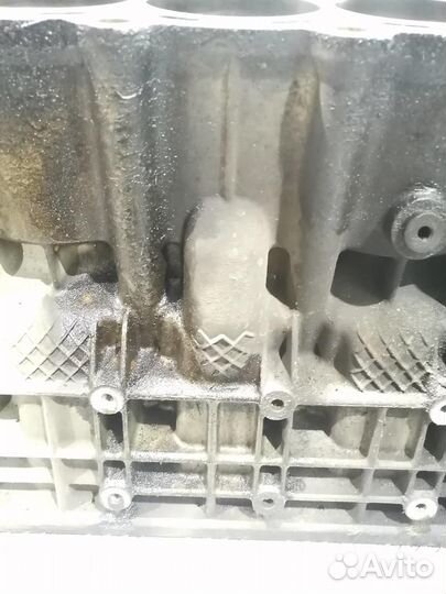 Блок цилиндров двигателя BMW 256S4 M52B25TU